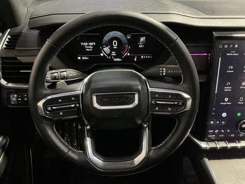 Used 2025 GMC Acadia Denali w/ LPO, Floor Liner Package FWD image 17