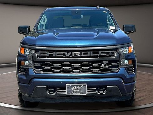 Used 2022 Chevrolet Silverado 1500 Custom w/ LPO, Dark Essentials Package AWD/4WD image 2