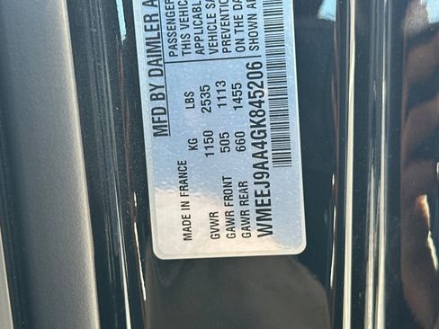 Used 2016 smart fortwo passion image 26