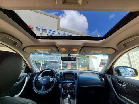 Used 2017 INFINITI QX70 2WD image 22