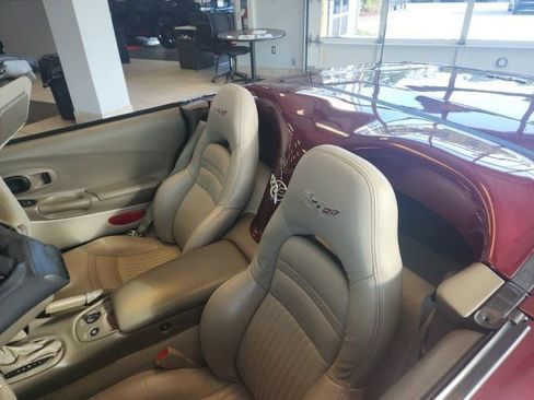 Used 2003 Chevrolet Corvette Convertible w/ Preferred Equipment Group1 image 36