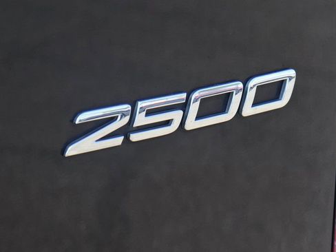 Used 2023 Mercedes-Benz Sprinter 2500 image 44