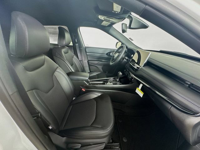New 2026 Jeep Compass Latitude AWD/4WD image 27