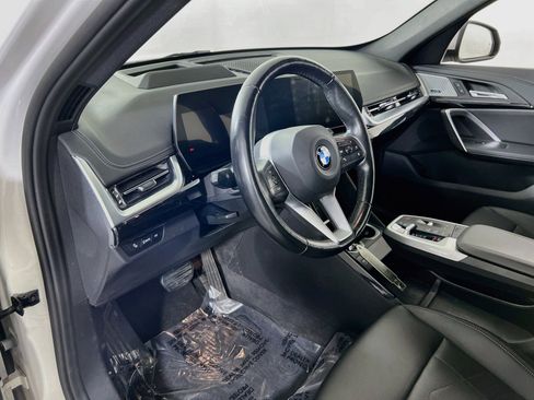 Used 2023 BMW X1 xDrive28i w/ Premium Package AWD/4WD image 9