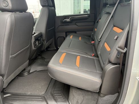 Used 2024 GMC Sierra 2500 AT4 w/ AT4 Premium Plus Package image 32