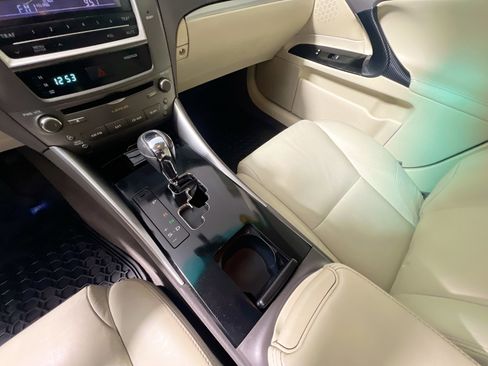 Used 2012 Lexus IS 250 image 26