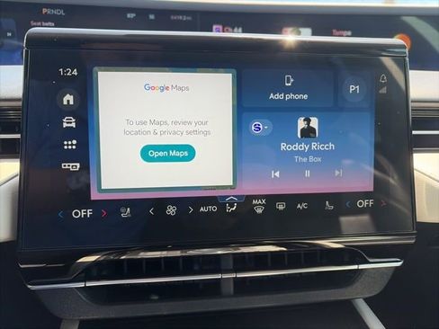 Used 2025 Lincoln Nautilus Premier w/ Equipment Group 102A image 14