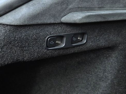 Used 2023 Tesla Model S Standard Range image 23