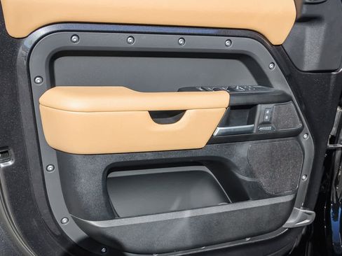 New 2026 Land Rover Defender 130 V8 image 17