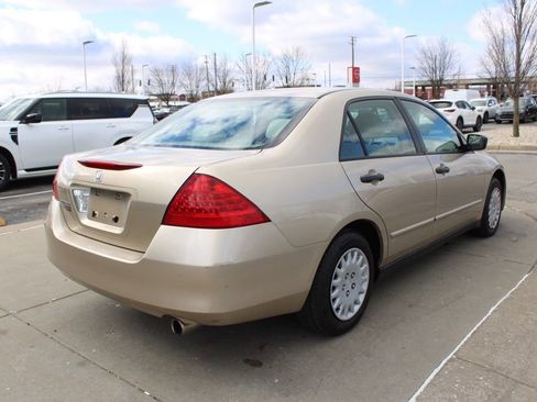 Used 2007 Honda Accord VP image 7
