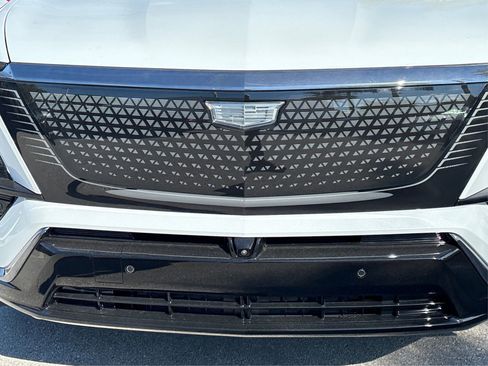 New 2026 Cadillac Vistiq Sport image 15