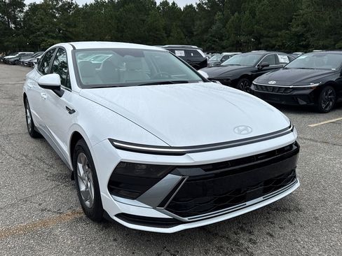 New 2026 Hyundai Sonata SE image 7