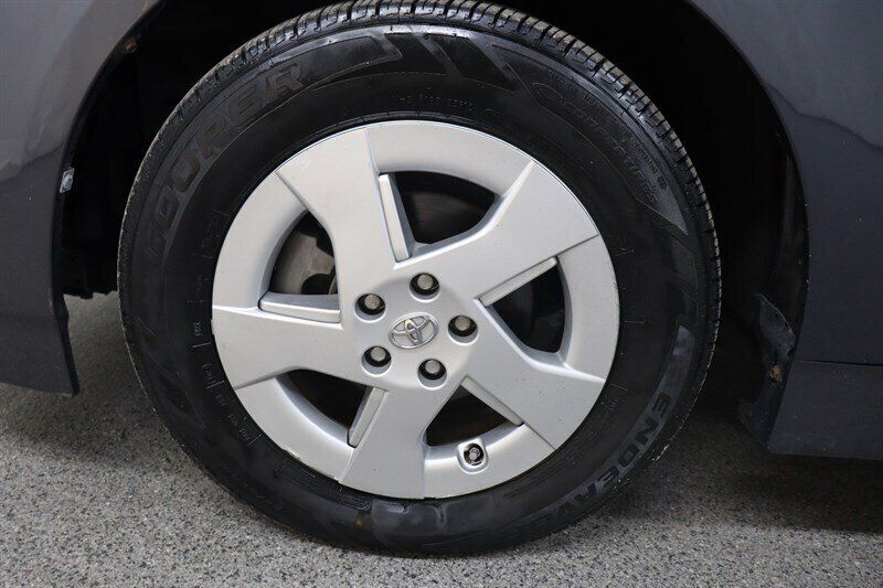 Used 2010 Toyota Prius Two FWD image 29