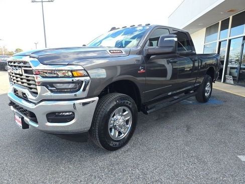 New 2026 RAM 2500 Tradesman AWD/4WD image 27
