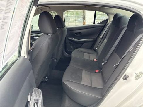 Used 2025 Nissan Sentra SV FWD image 19