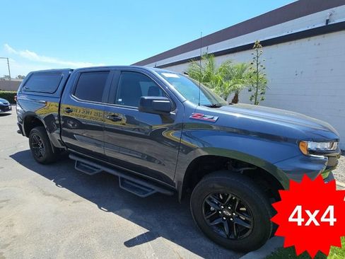 Used 2021 Chevrolet Silverado 1500 LT Trail Boss w/ Convenience Package II AWD/4WD image 12