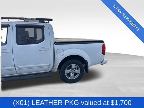 Used 2005 Nissan Frontier LE w/ (X01) Leather Pkg image 2