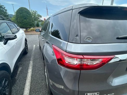 Used 2018 Chevrolet Traverse LT AWD/4WD image 20