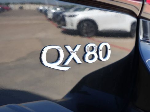 Used 2024 INFINITI QX80 Premium Select w/ Cargo Package AWD/4WD image 12