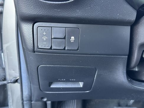 Used 2019 Kia Soul + image 27