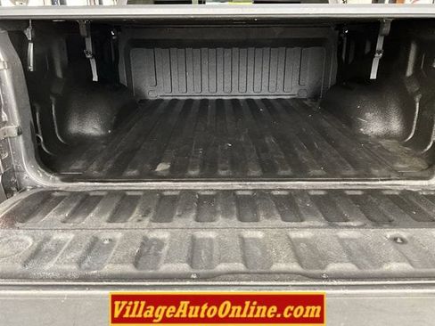 Used 2019 RAM 1500 Big Horn image 30