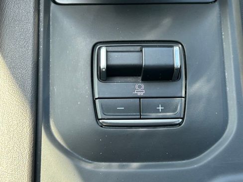 Used 2023 GMC Sierra 1500 Denali w/ Denali Reserve Package image 33