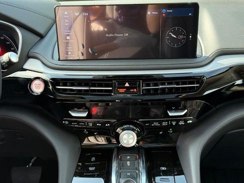 Certified 2026 Acura MDX w/ Technology Package image 9