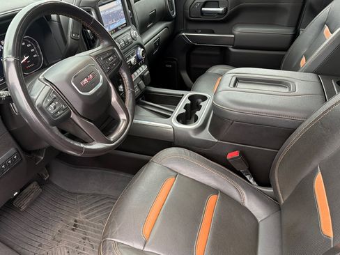 Used 2022 GMC Sierra 2500 AT4 w/ AT4 Premium Plus Package image 7