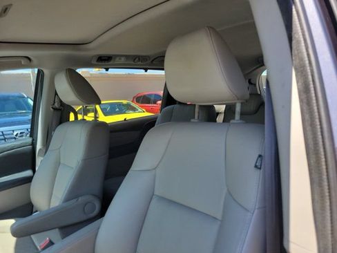 Used 2016 Honda Odyssey EX-L image 19