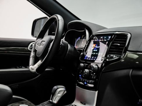 Used 2021 Jeep Grand Cherokee Trackhawk image 57