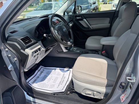 Used 2015 Subaru Forester 2.5i Limited w/ Popular Package #2 AWD/4WD image 10
