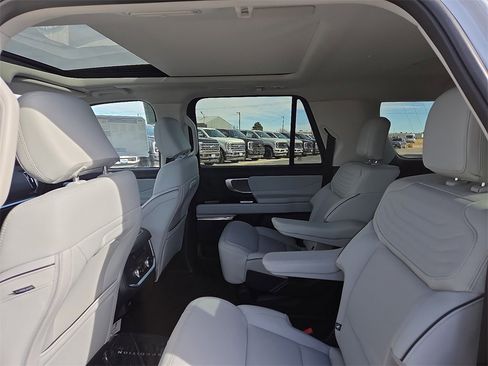 New 2025 Ford Expedition Max Platinum w/ Platinum Ultimate Package image 15