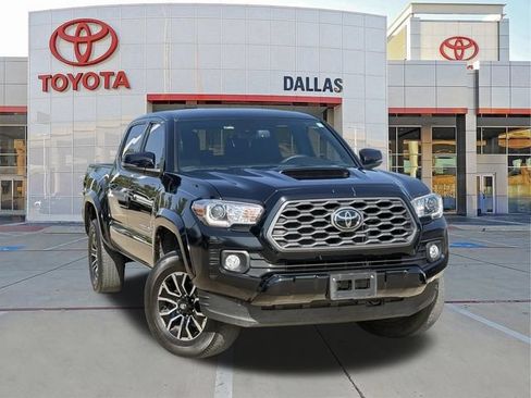 Used 2022 Toyota Tacoma TRD Sport w/ Technology Package AWD/4WD image 1