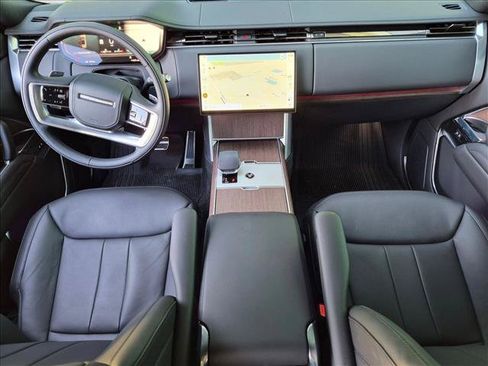 Used 2026 Land Rover Range Rover SE AWD/4WD image 15
