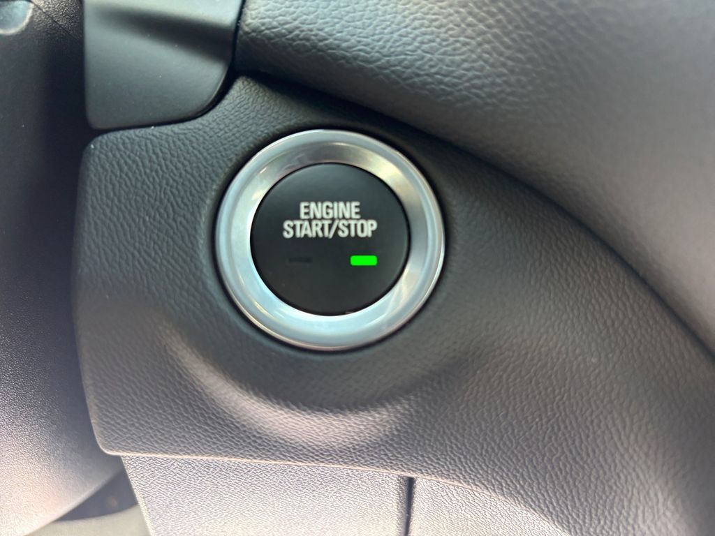 Used 2024 Chevrolet Equinox LT w/ LPO, Floor Liner Package AWD/4WD image 27