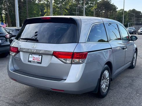 Used 2016 Honda Odyssey LX image 5