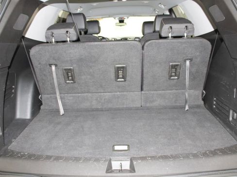Used 2021 Chevrolet Traverse RS FWD image 33