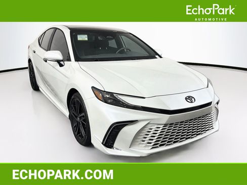 Used 2026 Toyota Camry XSE FWD image 1