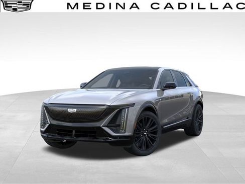 New 2026 Cadillac Lyriq Sport w/ LPO, ONYX Package image 6