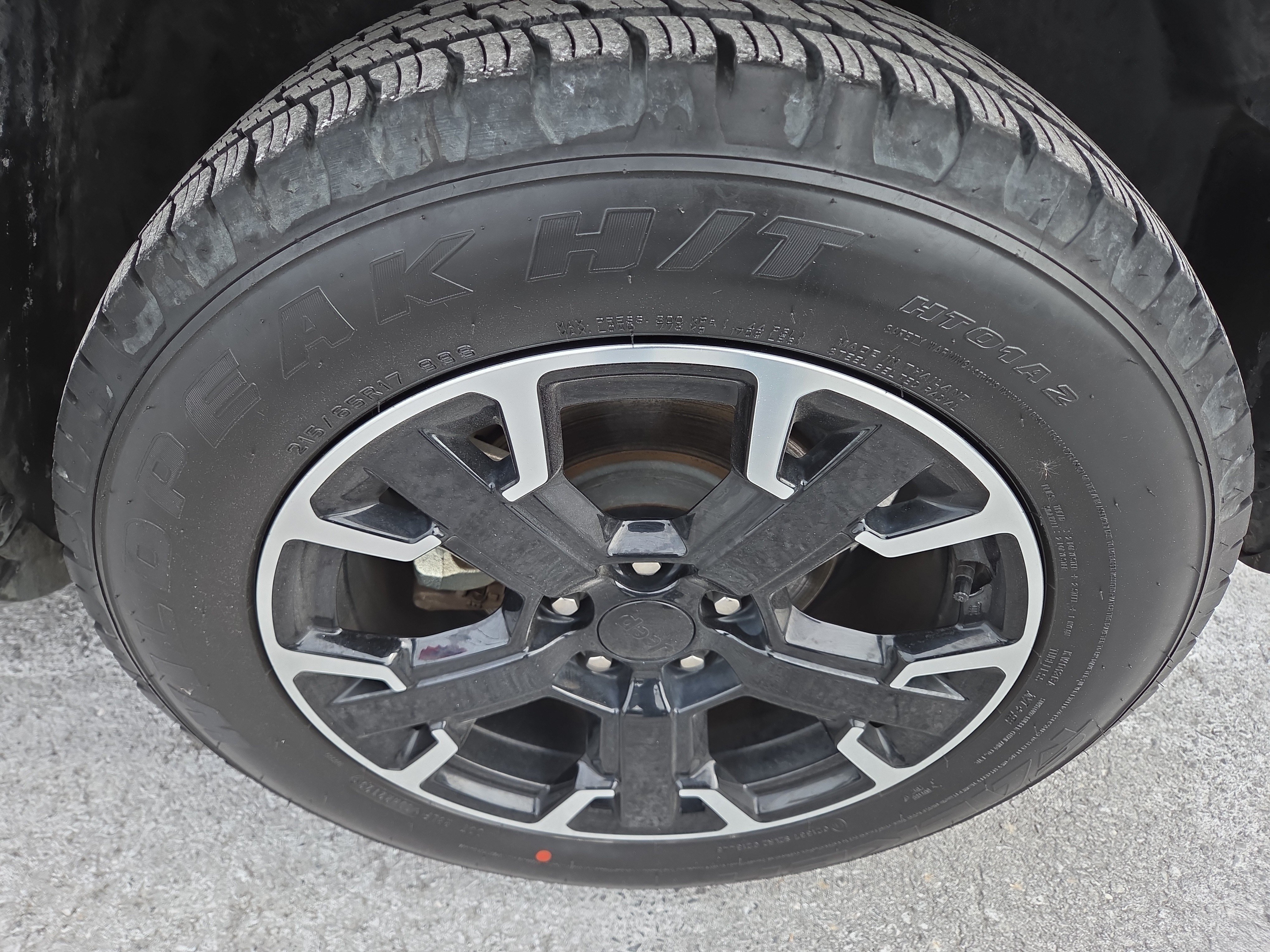Certified 2023 Jeep Renegade Latitude AWD/4WD image 12
