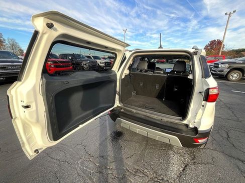 Used 2020 Ford EcoSport Titanium image 8
