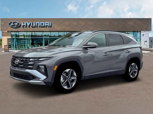 New 2026 Hyundai Tucson SEL FWD image 2