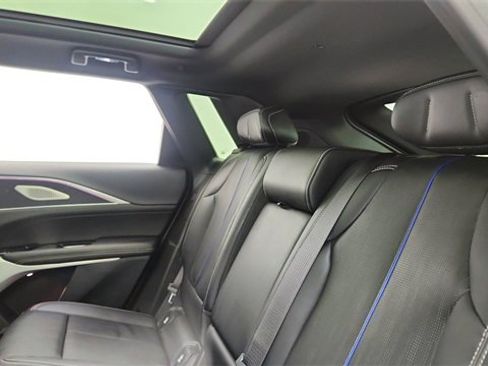 Used 2025 Cadillac Lyriq Sport image 30