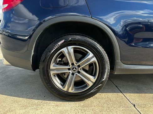 Used 2019 Mercedes-Benz GLC 300 image 12