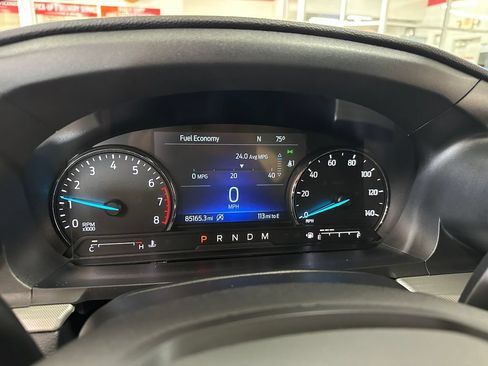 Used 2020 Ford Explorer XLT w/ Equipment Group 202A AWD/4WD image 17