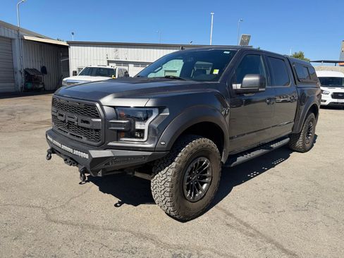 Used 2020 Ford F150 Raptor w/ Equipment Group 802A Luxury AWD/4WD image 1
