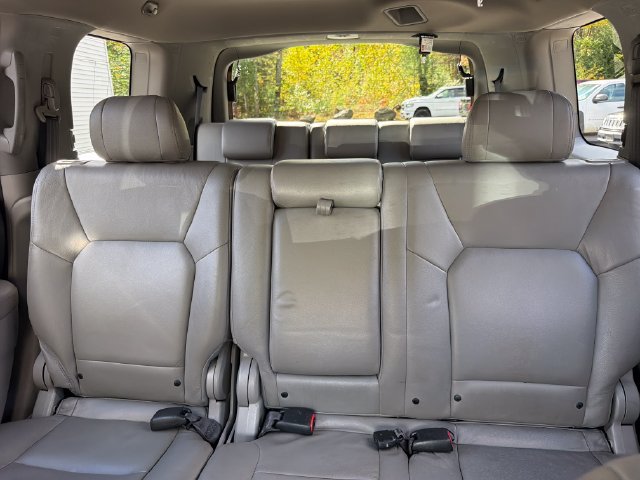 Used 2011 Honda Pilot EX image 17