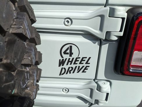 Used 2023 Jeep Wrangler Willys image 18