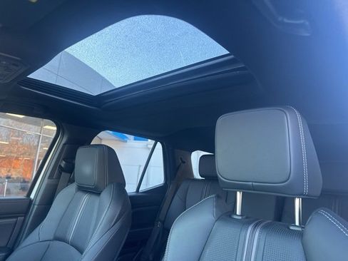 Used 2025 Toyota 4Runner Limited image 12