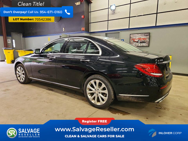 Used 2017 Mercedes-Benz E 300 4MATIC image 3
